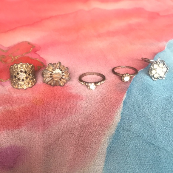 Vintage Jewelry - ✨6/$20 Bundle of pendant rings